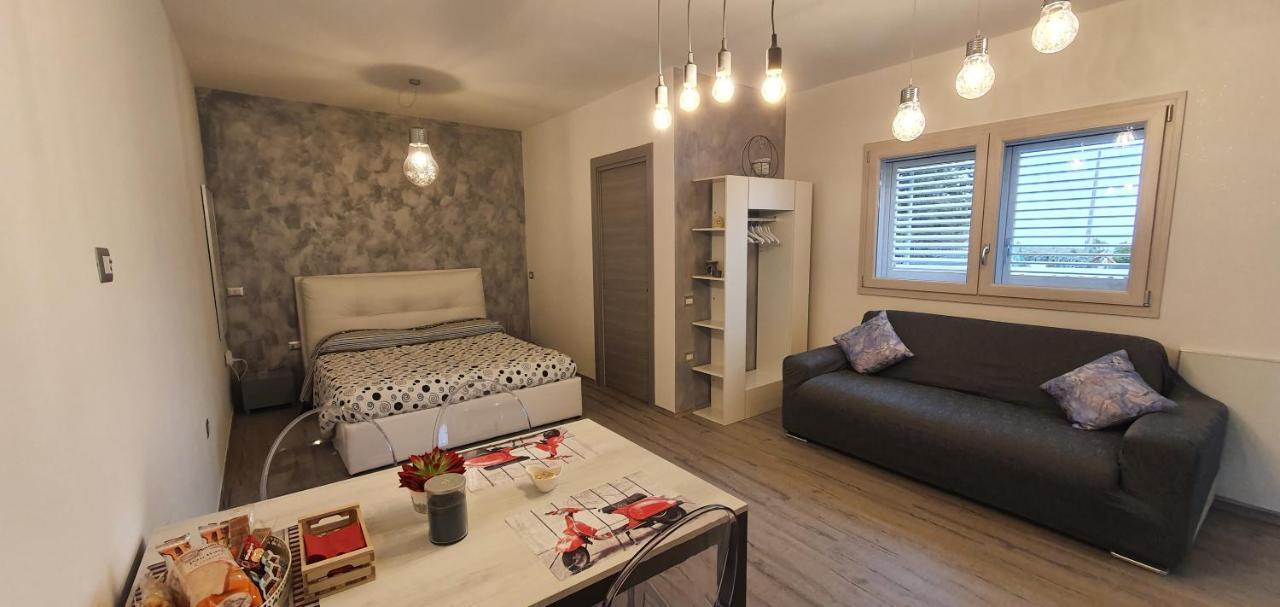 La Casetta Tra Sassi E Ulivi B&B Матера Екстериор снимка